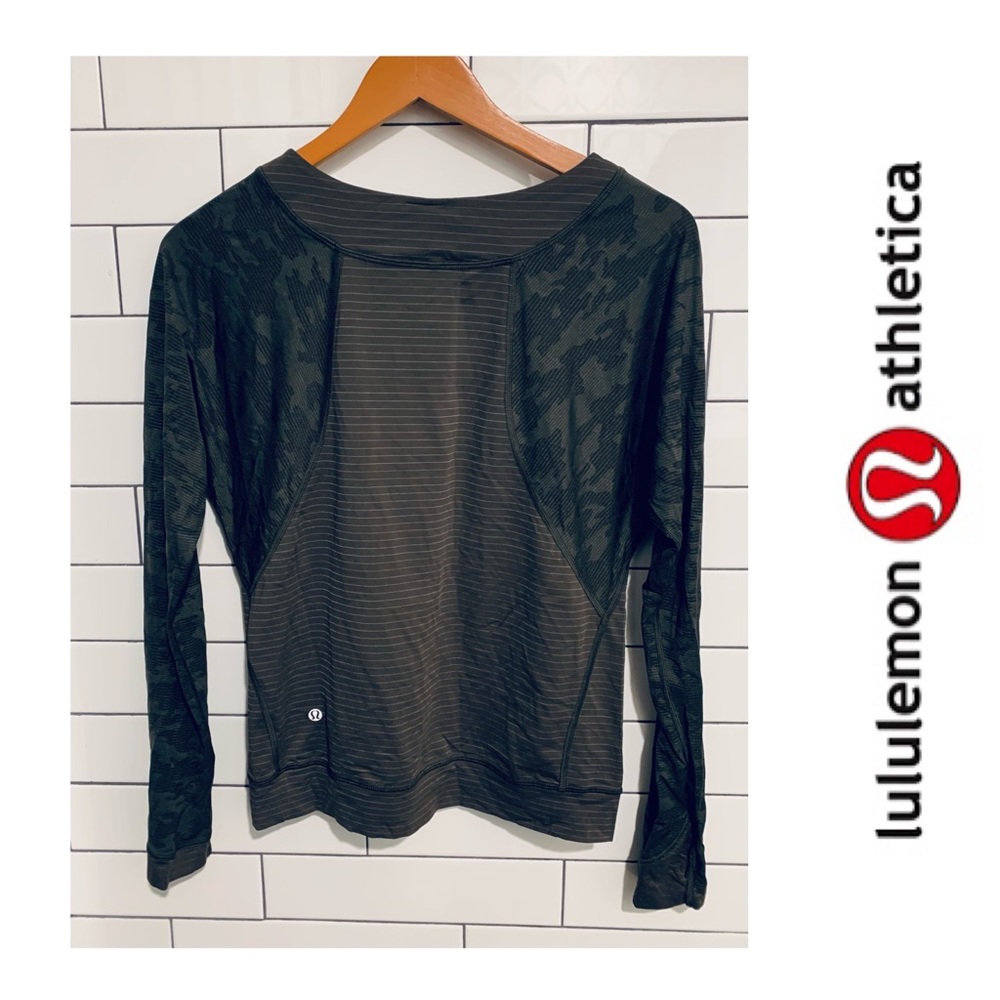Lululemon army green stripe camo long sleeve Tee Top 6 - Picture 2 of 4